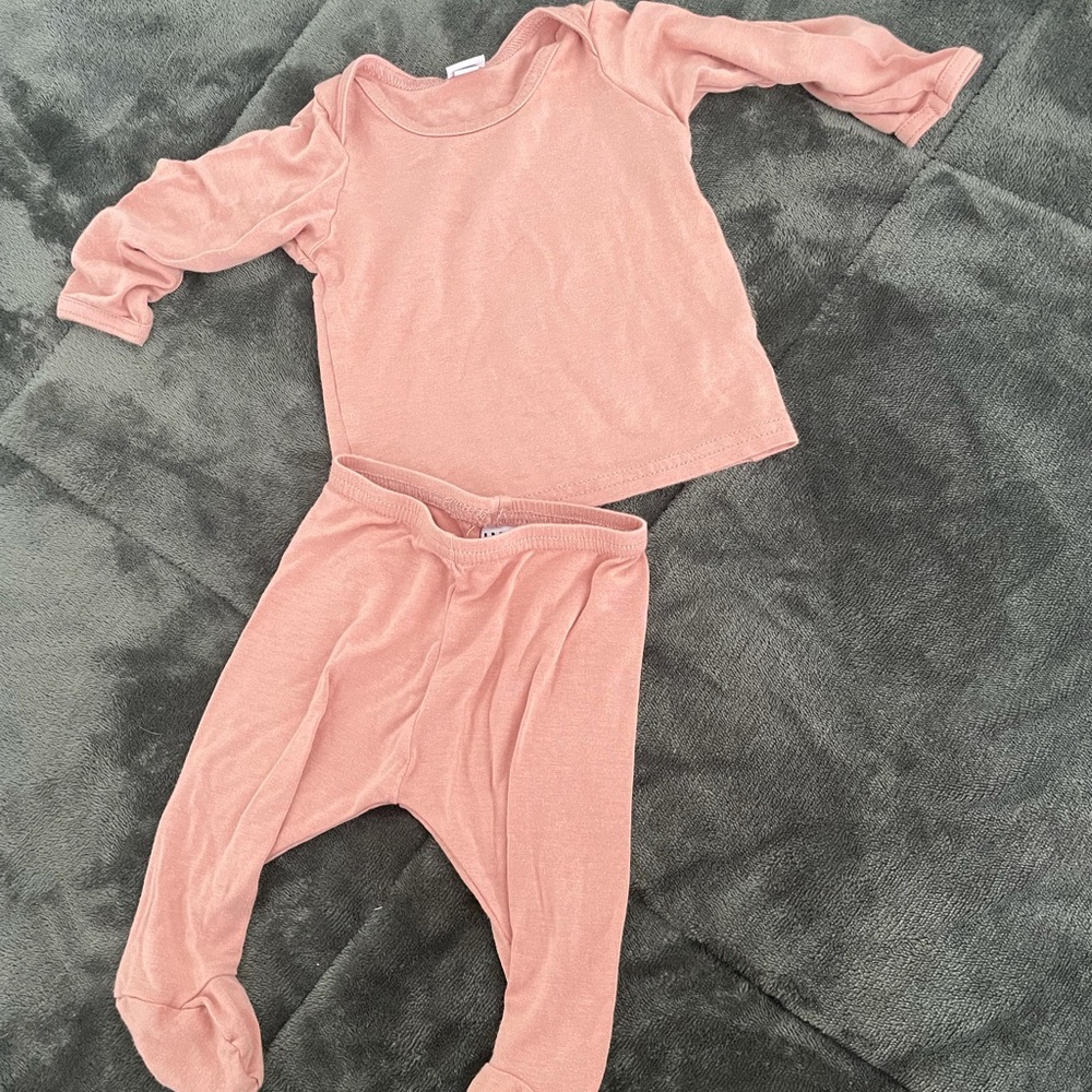 Little miss dessa snuggle set